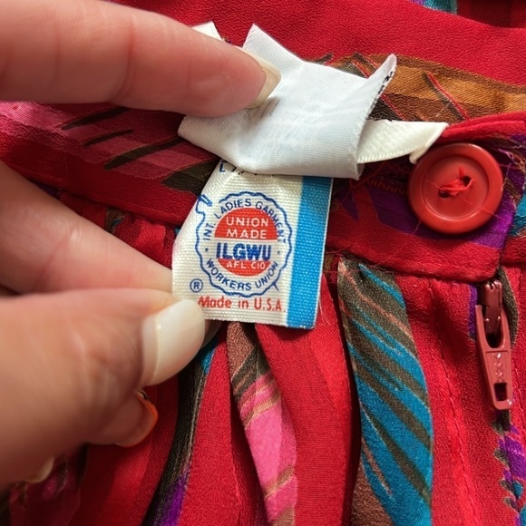 Adolph Schuman for Lilli Ann Women's Red and Colorful Silky 2-Piece Skirt Set - Picture 6 of 9